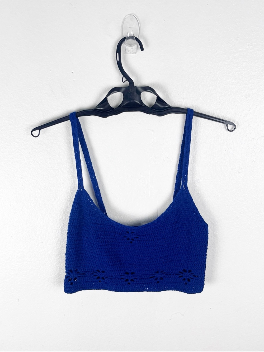 FREE PEOPLE Berkinette Blue Crochet Knit Crop Top Medium Boho Festival Concert